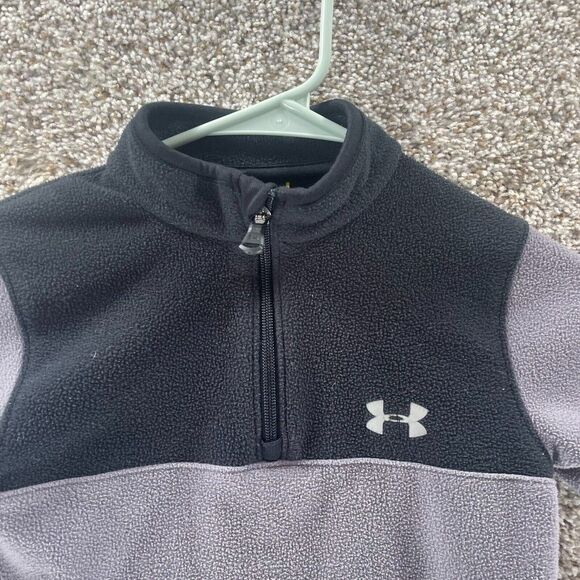 Under Armour Sweatshirt Youth 5 Grey Black Quarter Zip Pullover Logo Polyester - Picture 2 of 11